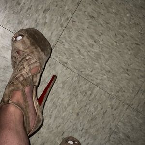 Christian louboutin size 37